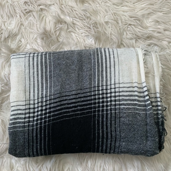 Women’s bundle - Picture 8 of 10